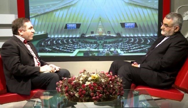 علاء الدين بروجردي في مقابلة مع قناة العالم