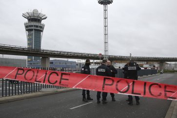 Procureur de Paris : l’attaque d’Orly est un attentat