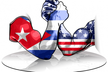 Les États-Unis et Cuba ont rétabli leurs relations diplomatiques en décembre 2014 après plus de 50 ans de rupture.