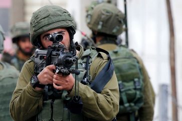 Un soldat israélien