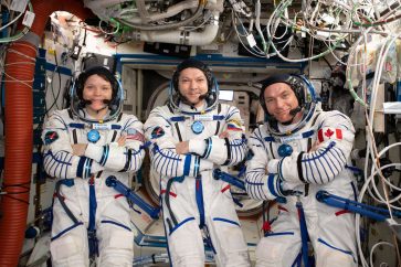 Les trois hommes ont réalisé des sorties dans l'espace, effectué des opérations de maintenance ou encore installé du matériel afin de rendre la station opérationnelle.