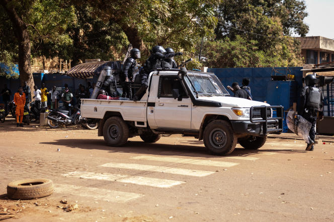 Security forces patrol the streets during a demonstration in Ouagadougou on January 22, 2022. (Photo by OLYMPIA DE MAISMONT / AFP)