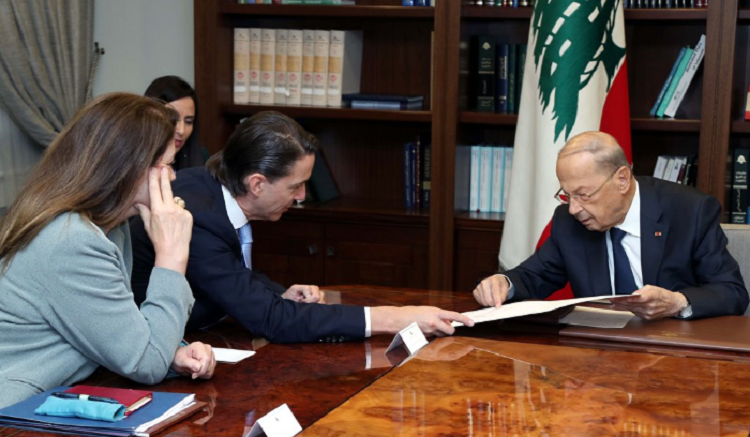 Le président Aoun a souligné devant l'émissaire US "les droits souverains du Liban sur l'eau et les ressources naturelles".