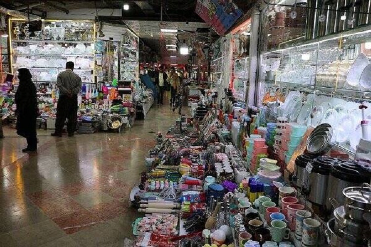 Le bazar de Mahrabad rouvre ses portes après l'arrivée des forces de l'ordre dans la ville qui a été saccagée par des terroristes soutenus par les  occidentaux