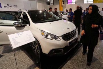 L'Iran interdit l'importation des voitures Renault, Peugeot, Citroën.