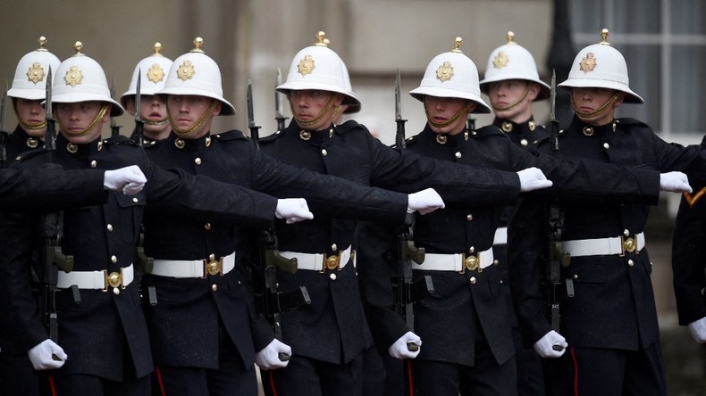 Des membres des Royal Marines en tenue de parade à Londres (image d'illustration).