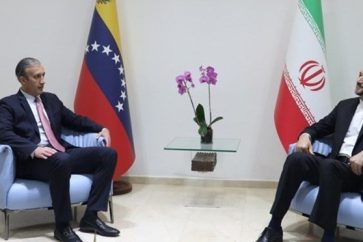 Le ministre iranien des AE Hussein Amir Abdollahian avec le ministre vénézuélien de pétrole Tarek al-Assimi
