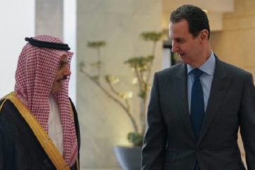 Le président syrien Bachar al-Assad et le ministre saoudien des AE Fayçal ben Farhane