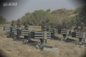 Al-Qassam diffuse les images du système de missiles à courte portée Rajoum de 114 mm