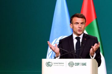 Emmanuel Macron lors d’une conférence de presse en marge de la COP28 à Dubaï, le 2 décembre 2023. ©AFP