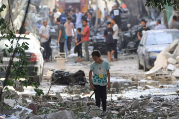 Les dommages causés par l'assaut israélien contre le camp de réfugiés de Nuseirat.