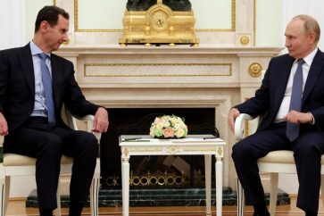 Les présidents syrien et russe Bachar al-Assad et Vladimir Poutine.