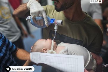 Ce bébé a été blessé dans le bombardement israélien sur l'entoutage de l'hôpital St Baptiste à Gaza city