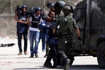 Les soldats israéliens ne cessent de s’en prendre aux journalistes palestiniens en Cisjordanie. ©Reuters/Archives